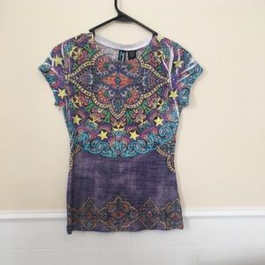 Women’s shirt - size Small